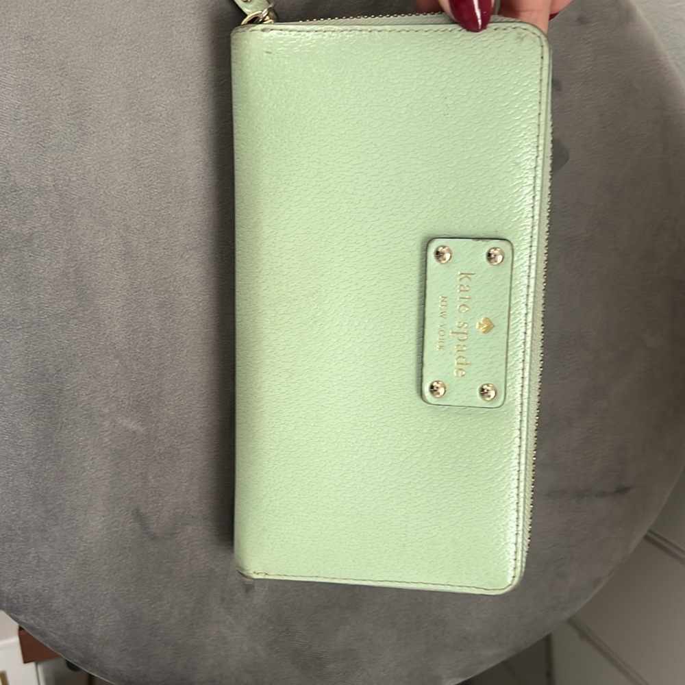 Kate spade wallet - Picture 2 of 15